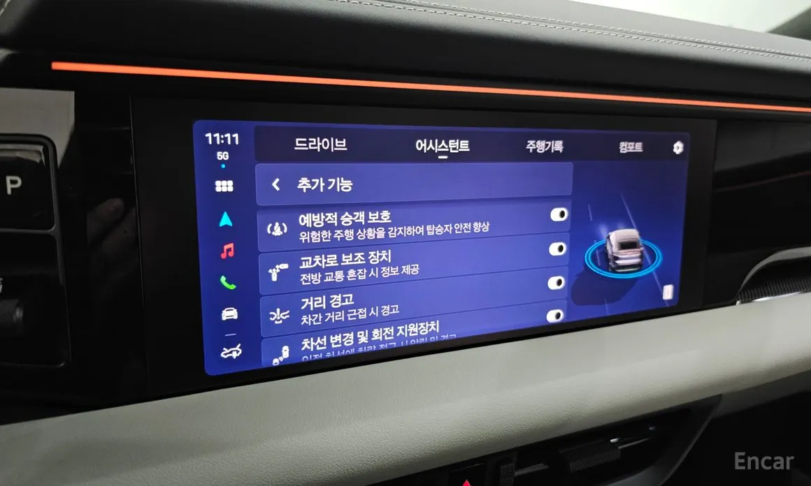 Фото 15 - Porsche Macan