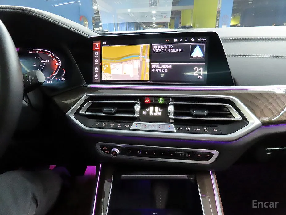 Фото 12 - BMW X5