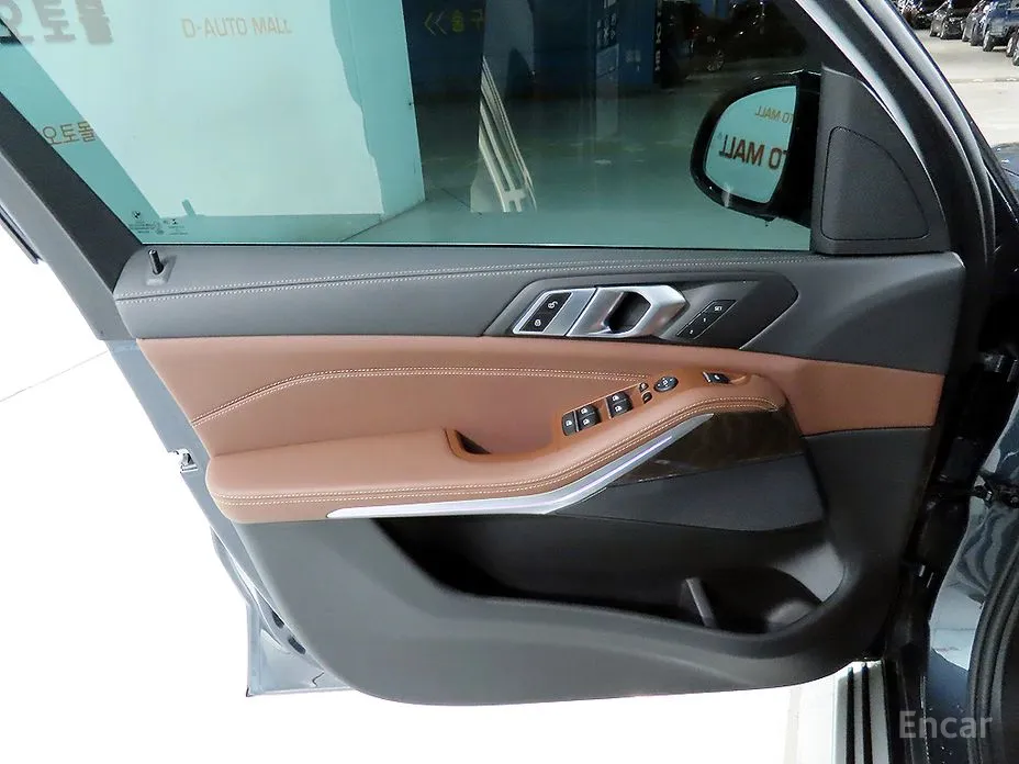 Фото 14 - BMW X5