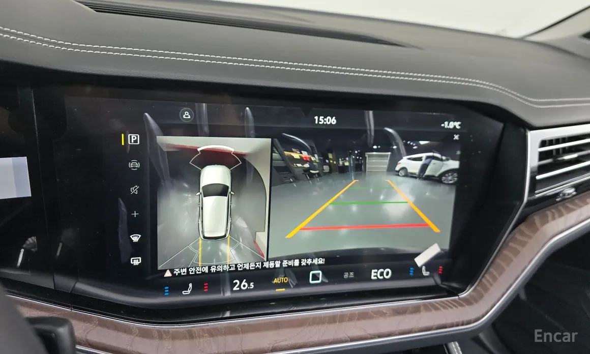 Фото 16 - Volkswagen Touareg