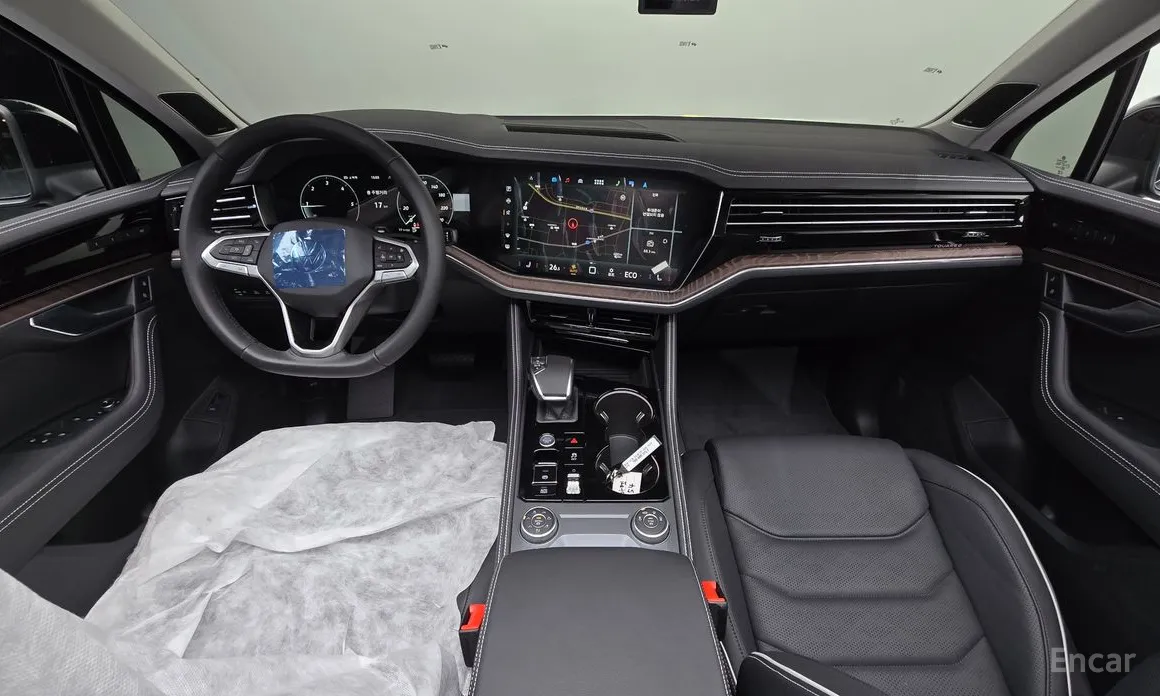 Фото 7 - Volkswagen Touareg