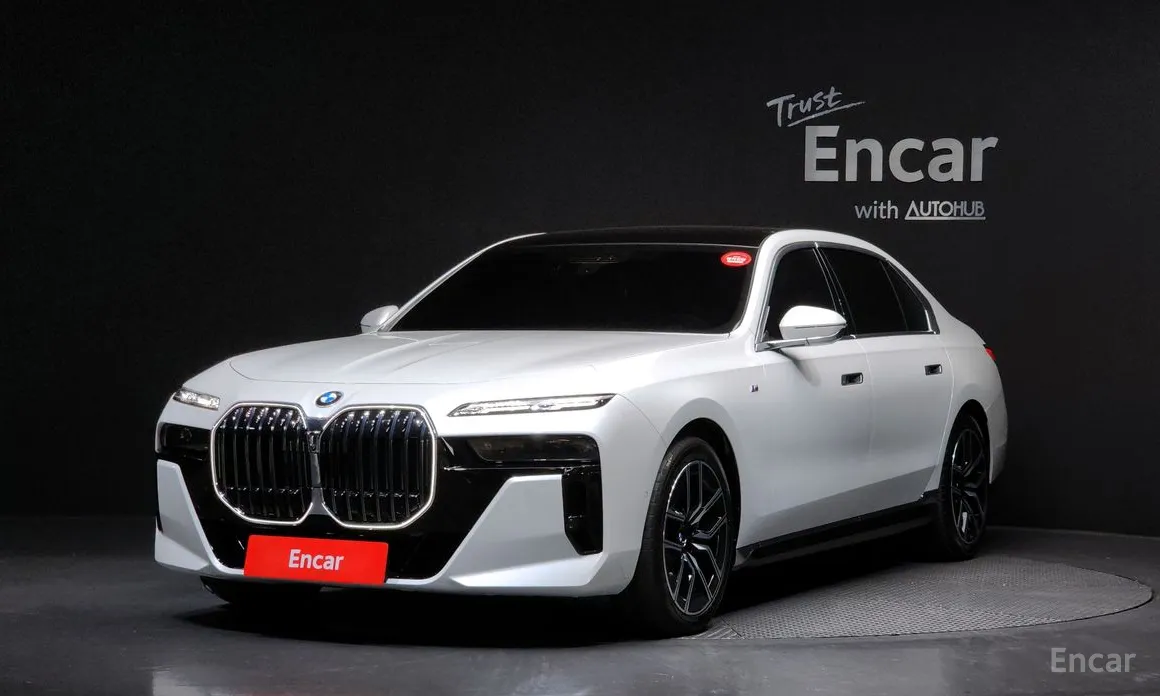 Фото 1 - BMW 7 Series