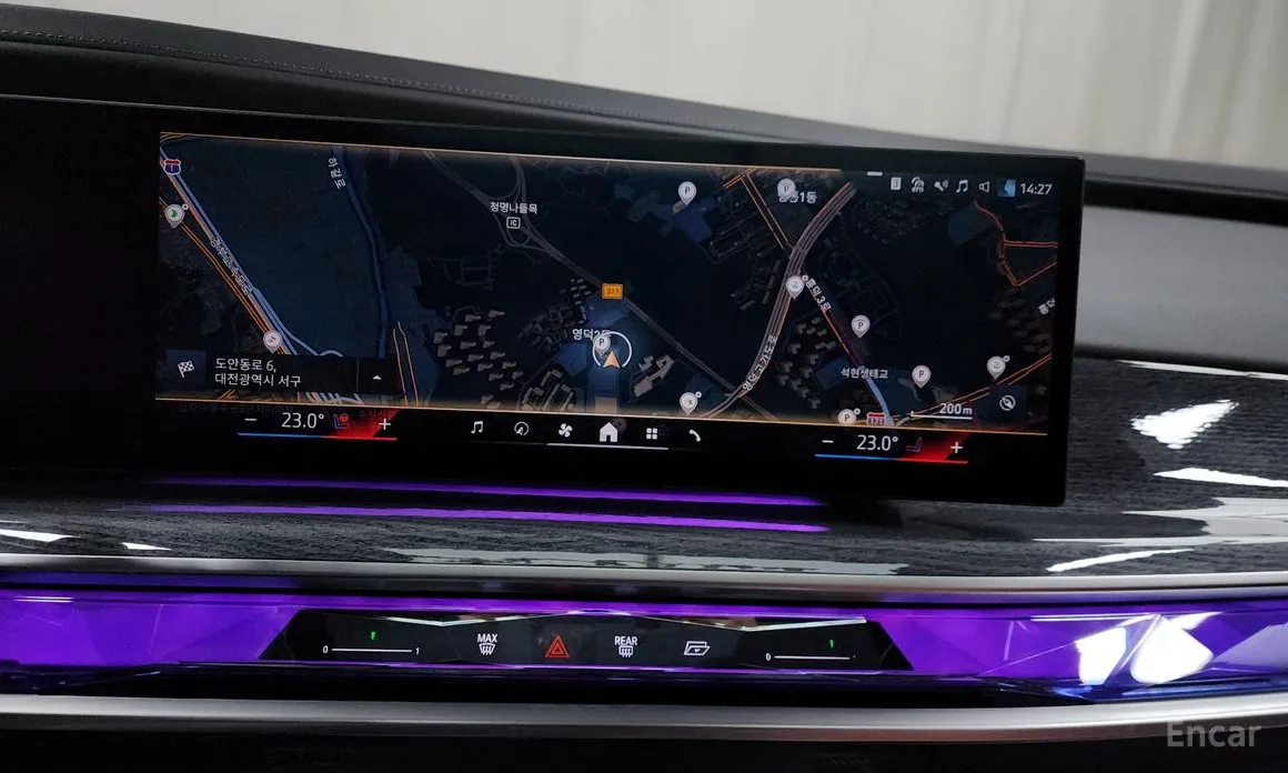 Фото 14 - BMW 7 Series