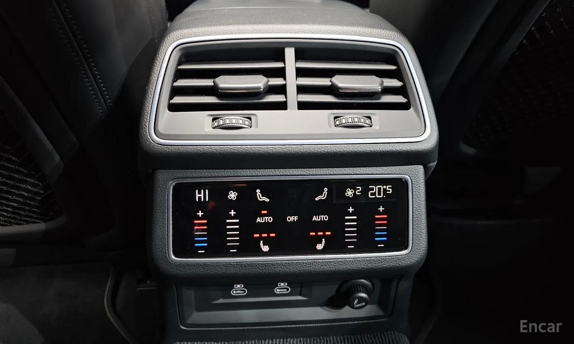 Фото 19 - Audi S7