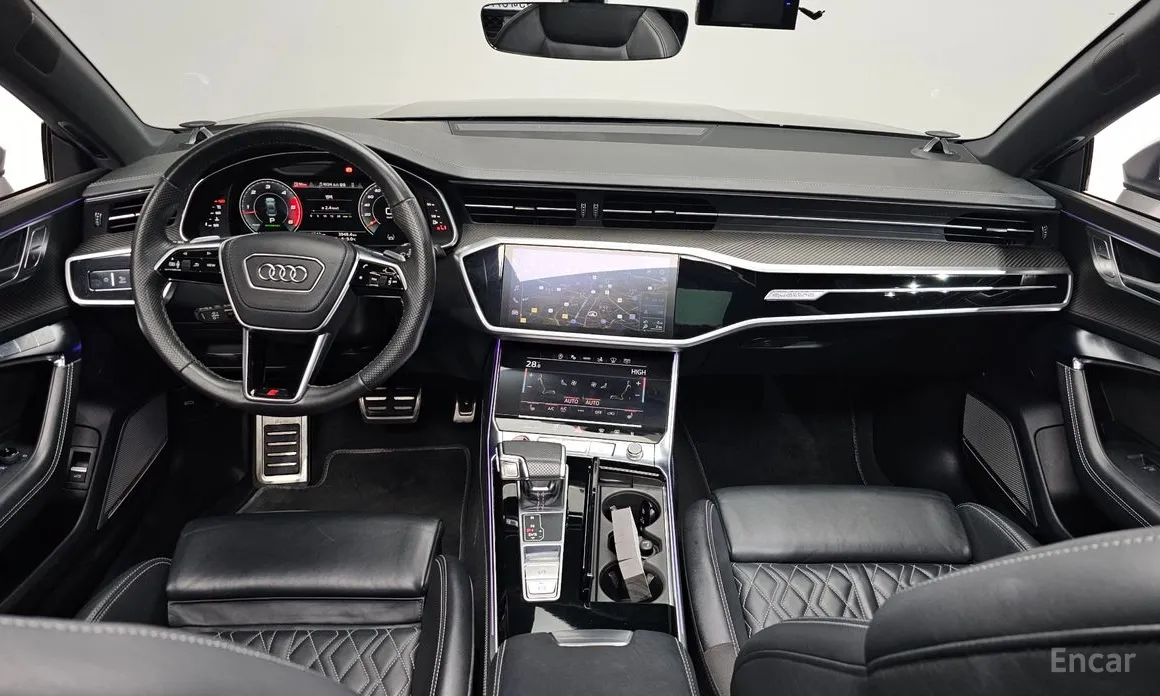 Фото 7 - Audi S7