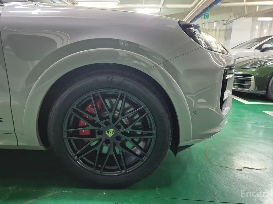 Фото 5 - Porsche Cayenne