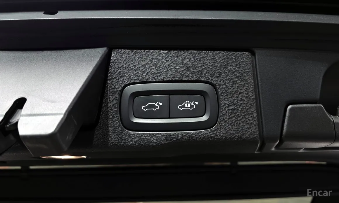 Фото 20 - Volvo XC60