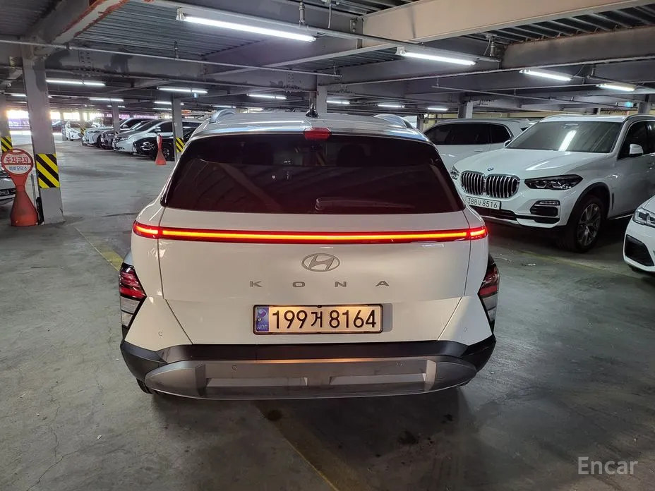 Фото 4 - Hyundai Kona