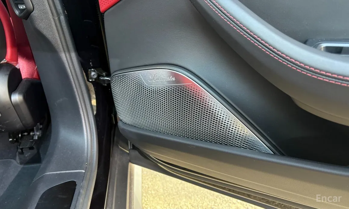 Фото 15 - Porsche Panamera