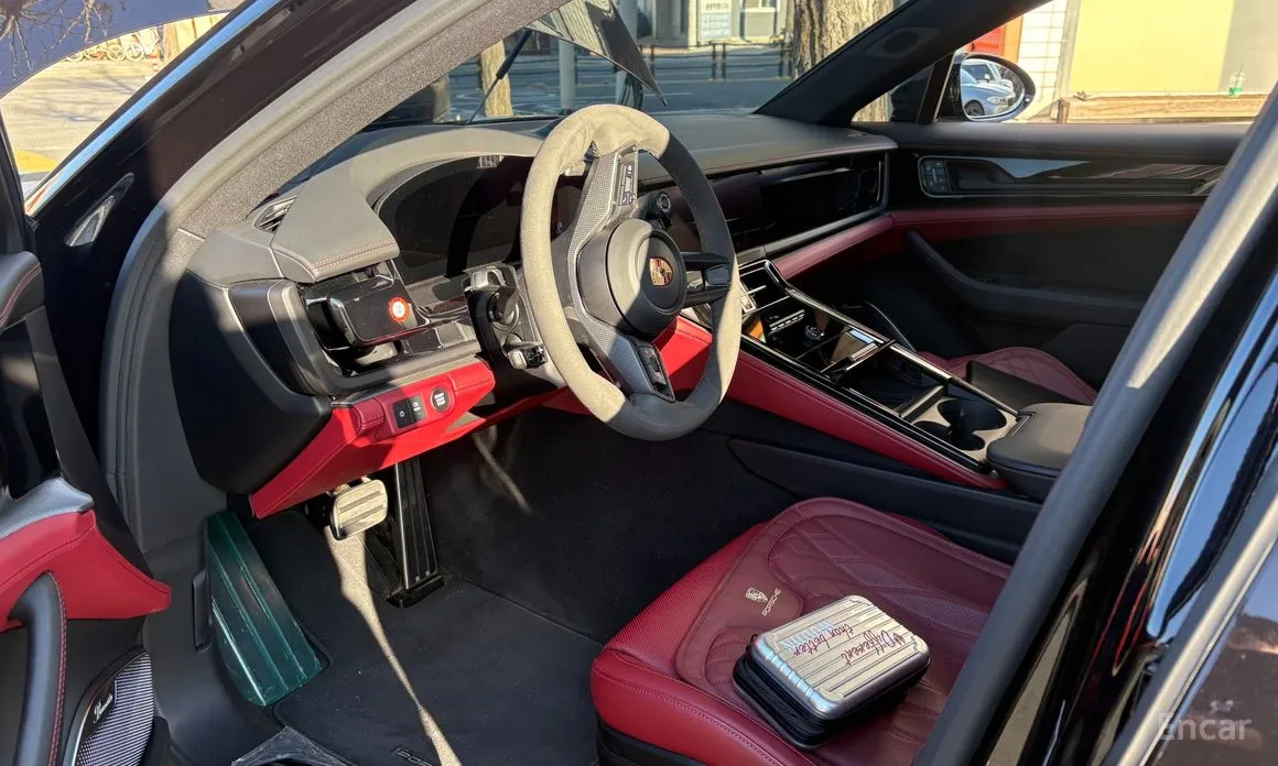 Фото 6 - Porsche Panamera