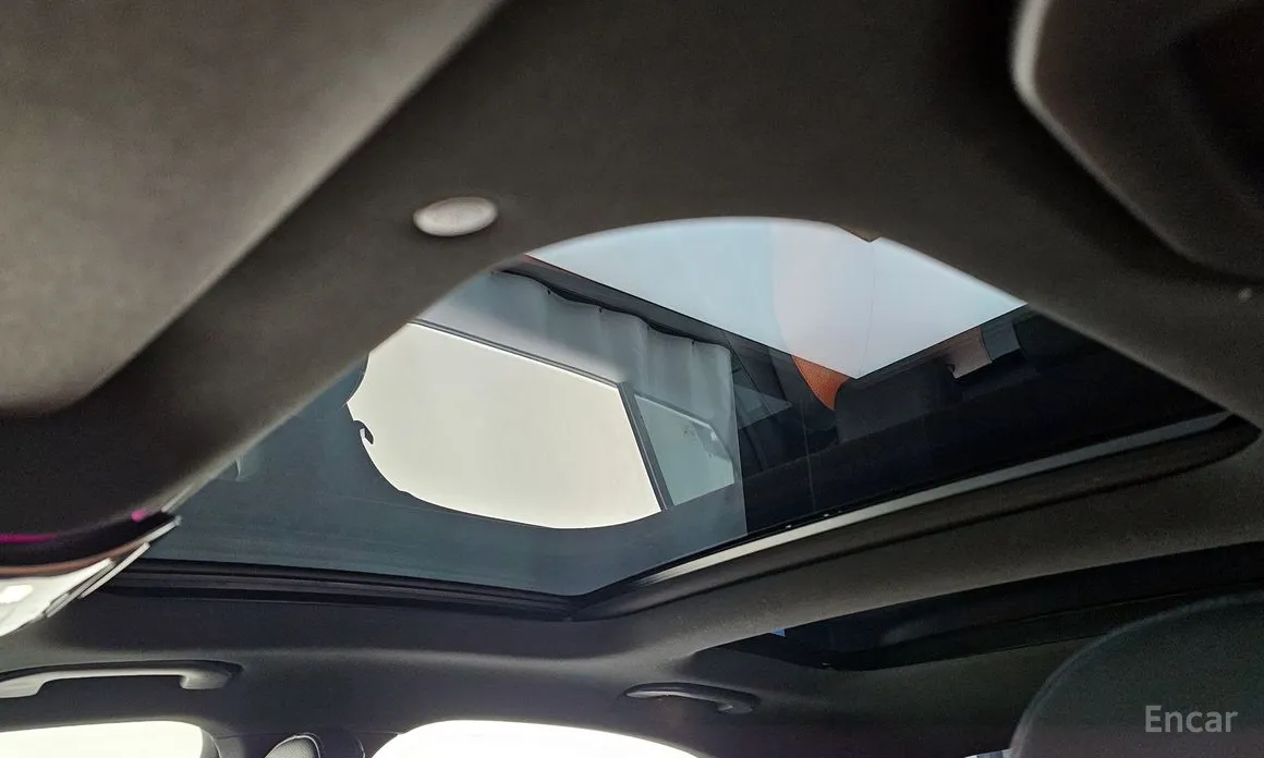 Фото 19 - Mercedes-Benz C-Class