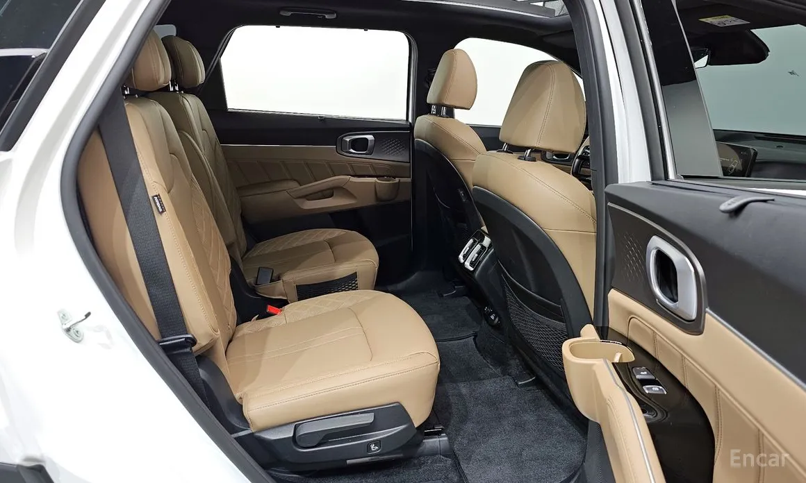 Фото 12 - Kia Sorento