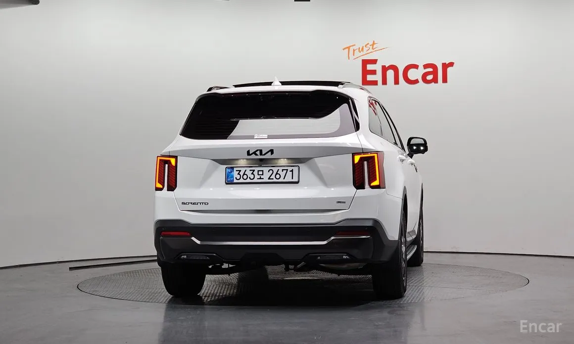 Фото 4 - Kia Sorento