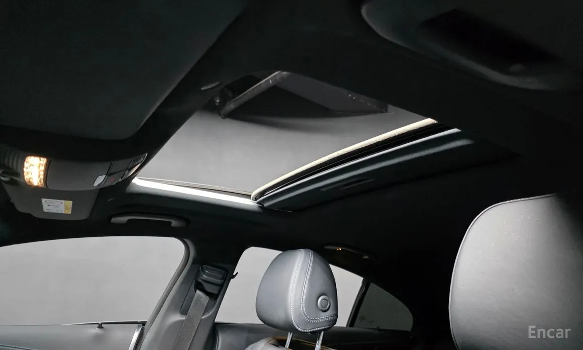 Фото 19 - Mercedes-Benz CLS-Class