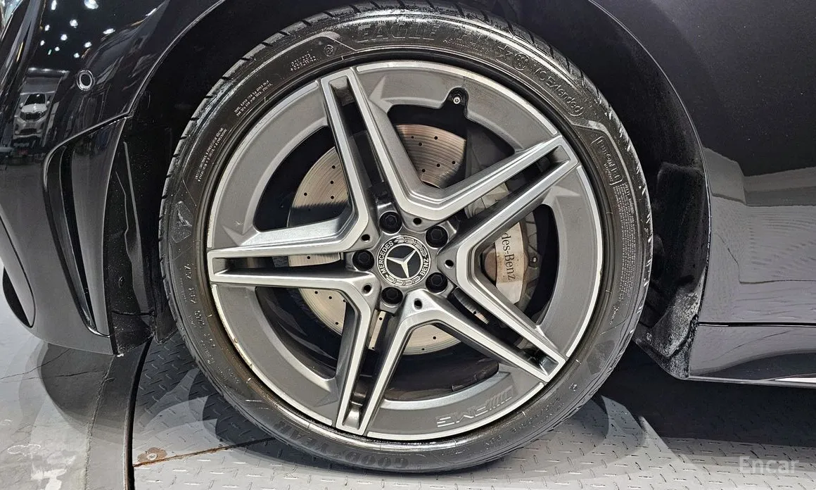 Фото 5 - Mercedes-Benz CLS-Class