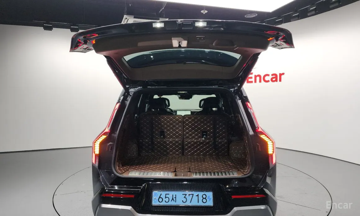 Фото 20 - Kia EV9