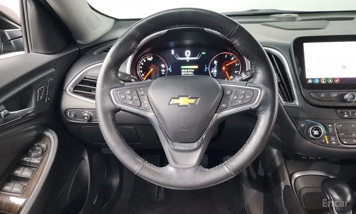 Фото 13 - Chevrolet Malibu