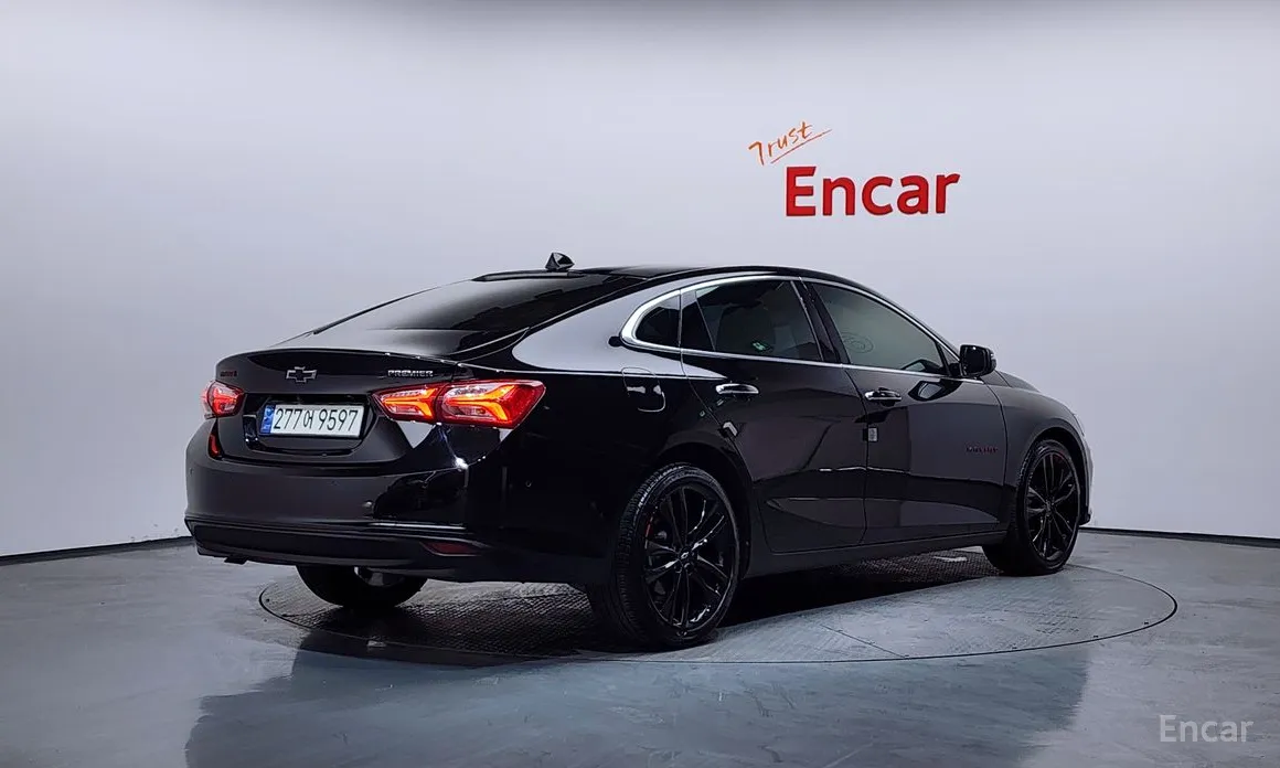 Фото 2 - Chevrolet Malibu