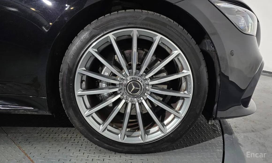 Фото 5 - Mercedes-Benz AMG GT