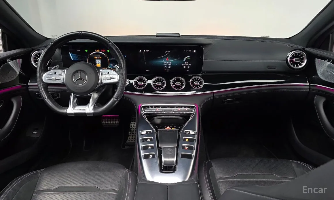 Фото 7 - Mercedes-Benz AMG GT