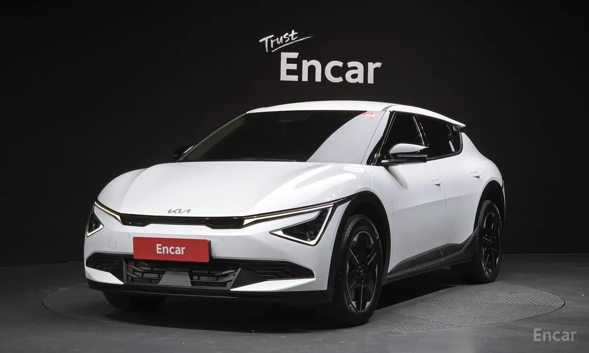 Фото 1 - Kia EV6