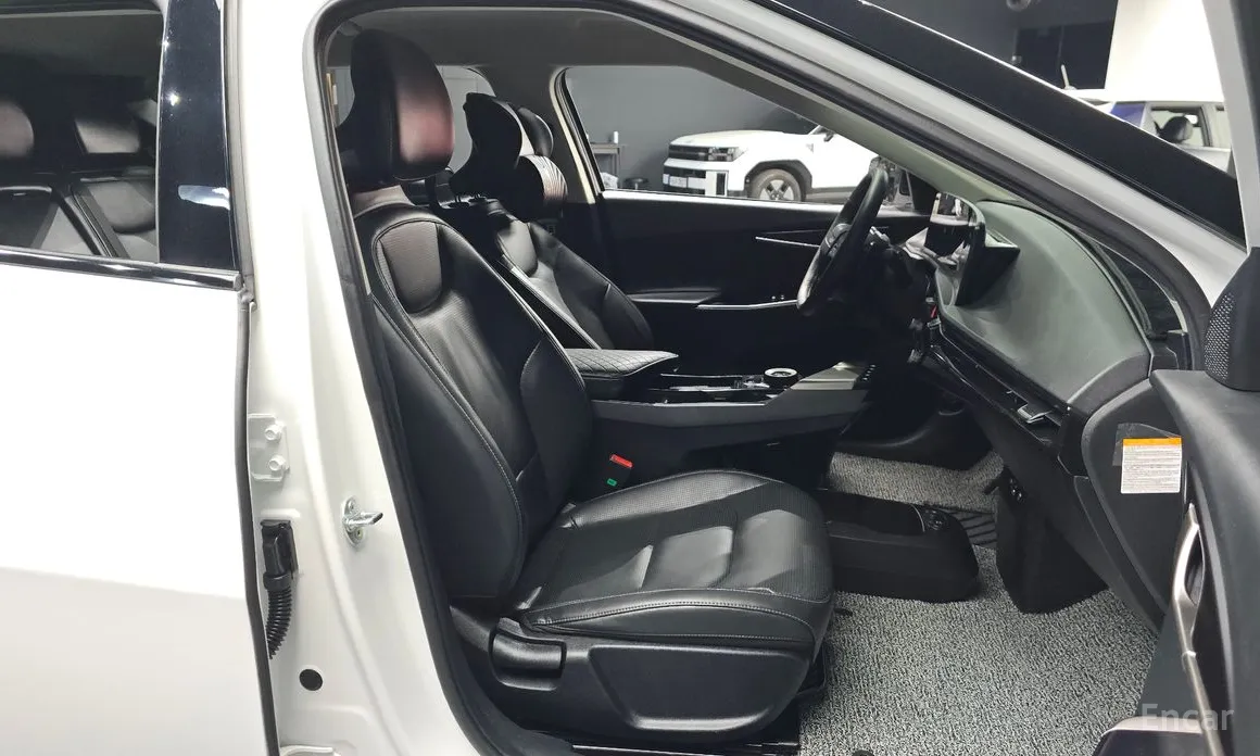 Фото 10 - Kia EV6