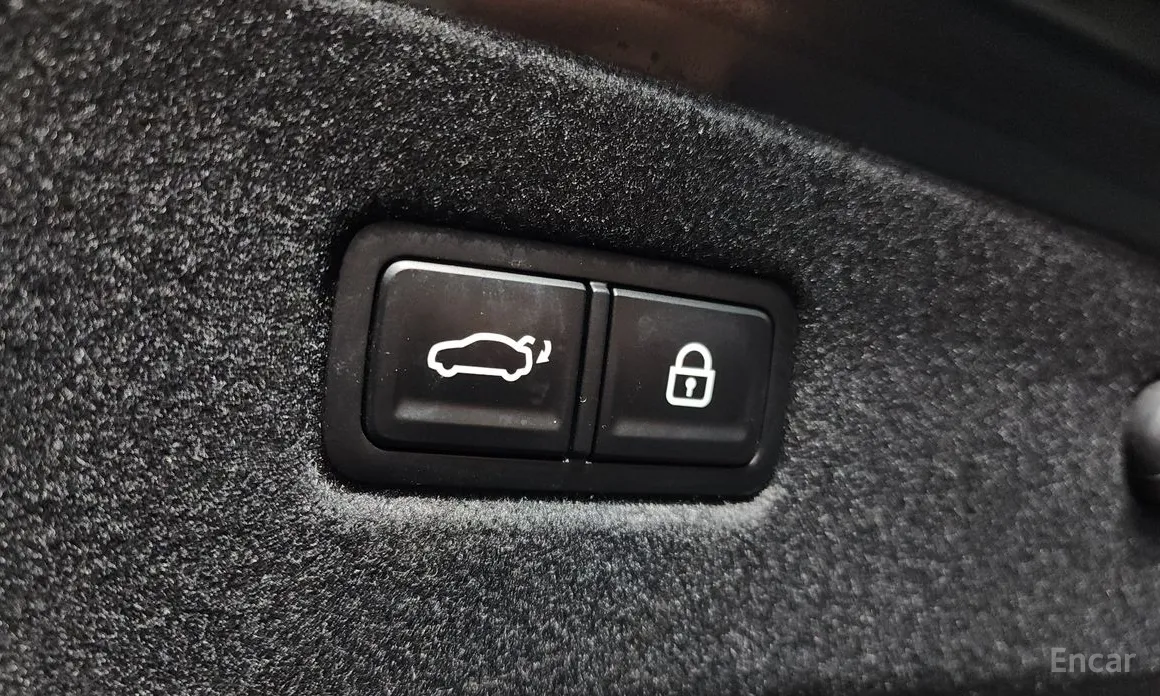 Фото 19 - Kia K8