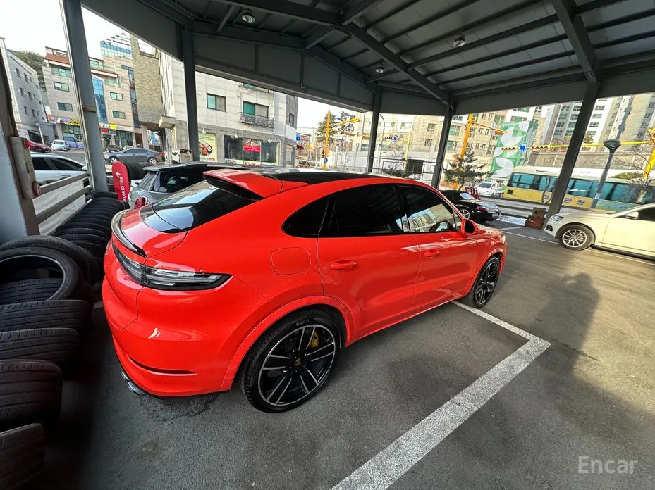 Фото 2 - Porsche Cayenne