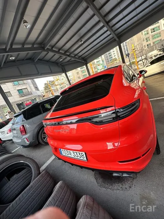 Фото 3 - Porsche Cayenne