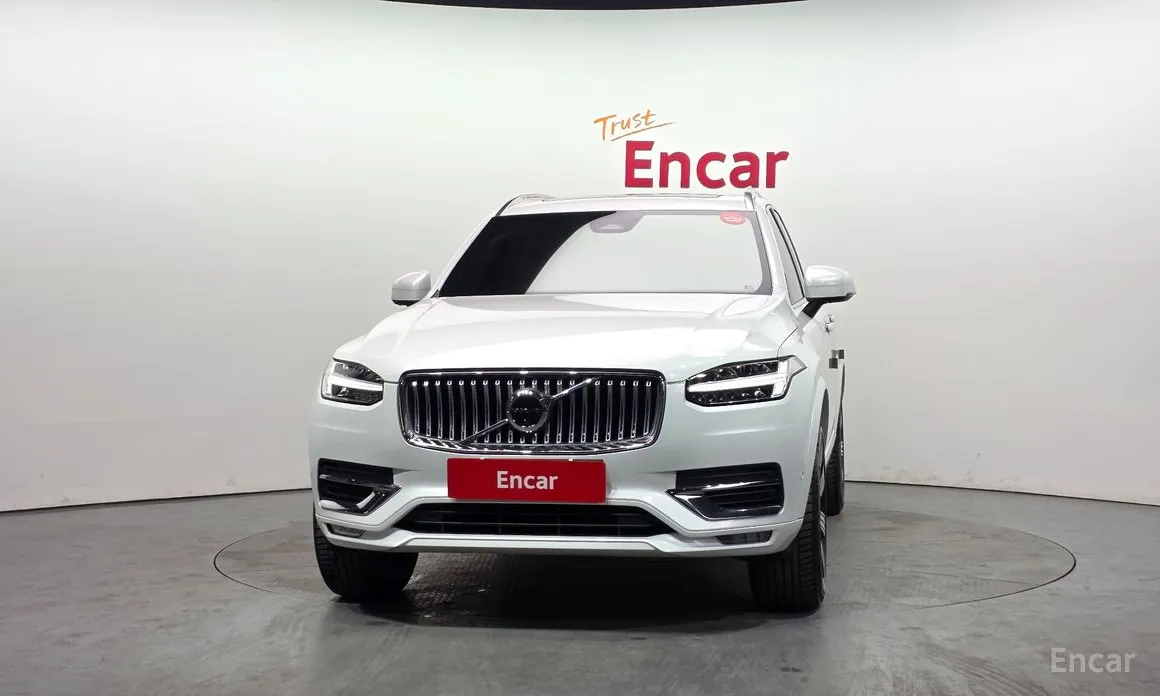 Фото 3 - Volvo XC90