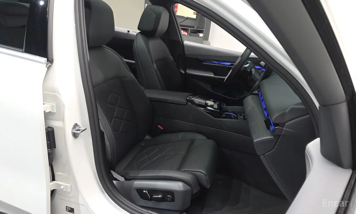 Фото 10 - BMW 5 Series