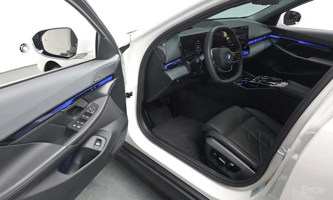 Фото 11 - BMW 5 Series