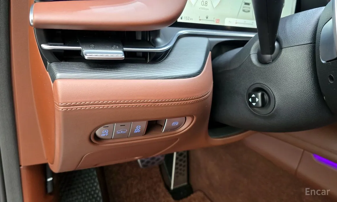 Фото 17 - Genesis G90