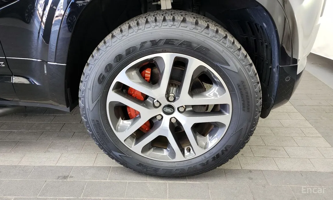 Фото 5 - Land Rover Defender