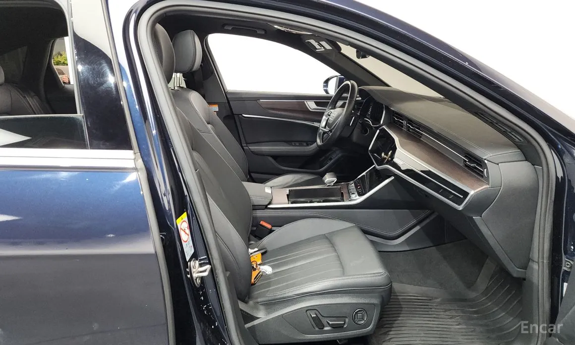 Фото 11 - Audi A6