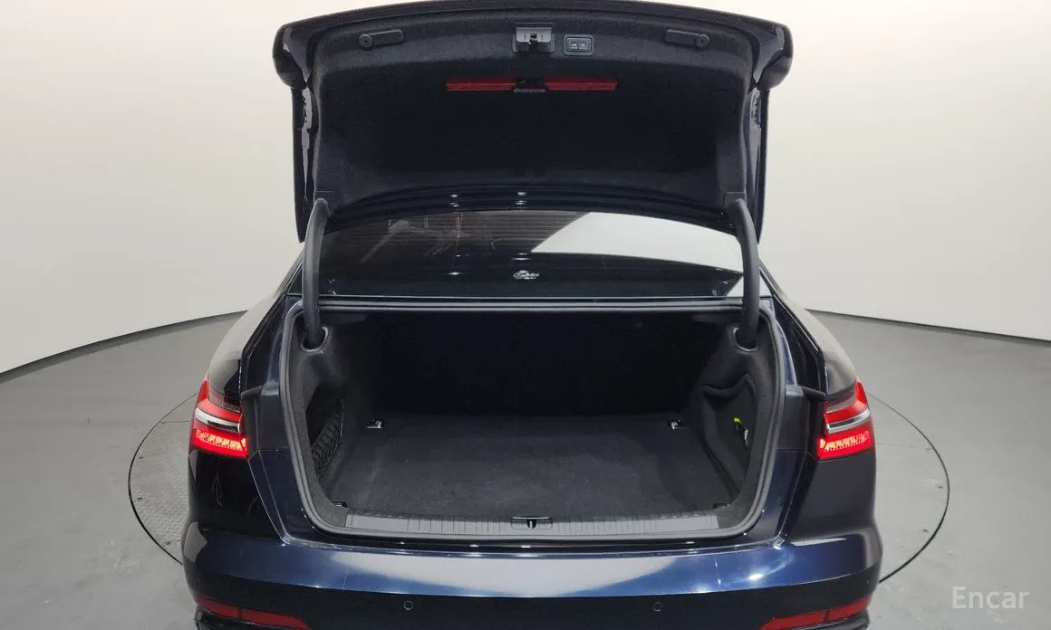 Фото 20 - Audi A6