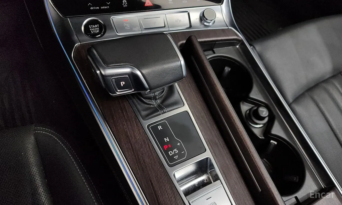 Фото 9 - Audi A6