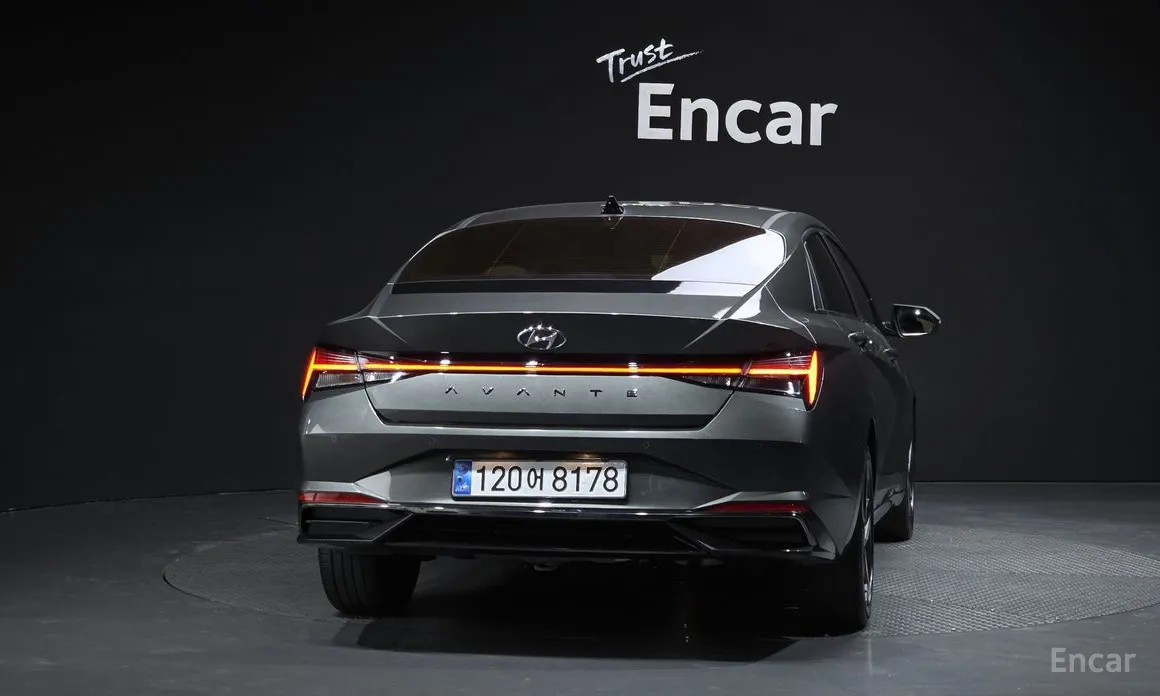 Фото 4 - Hyundai Avante