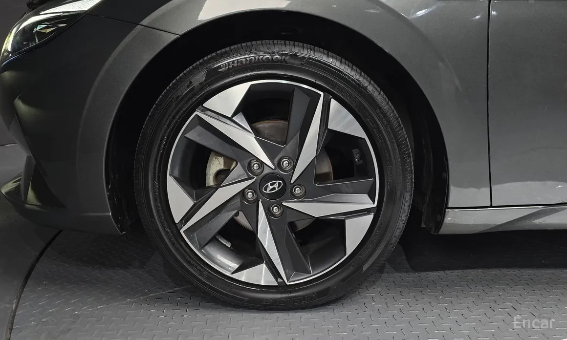 Фото 5 - Hyundai Avante