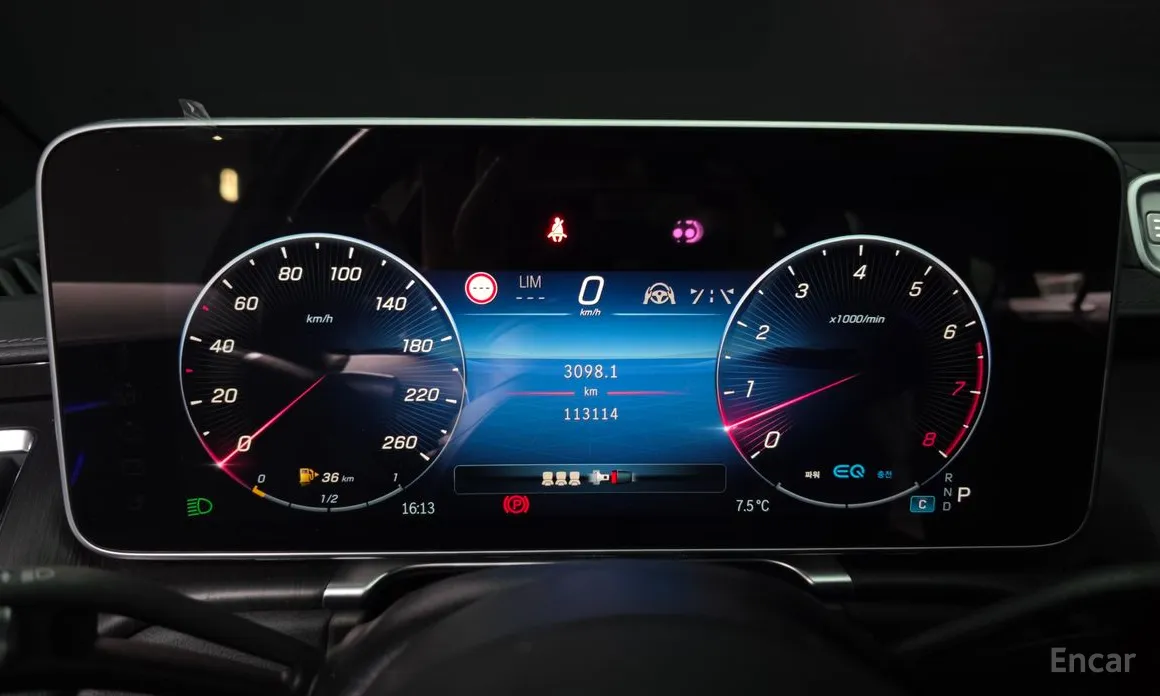 Фото 8 - Mercedes-Benz S-Class