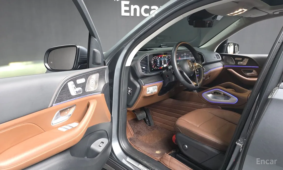 Фото 10 - Mercedes-Benz GLE-Class