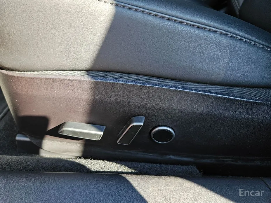 Фото 13 - Tesla Model 3