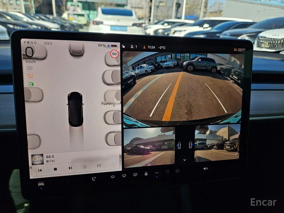 Фото 16 - Tesla Model 3