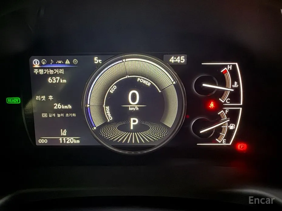 Фото 8 - Lexus ES