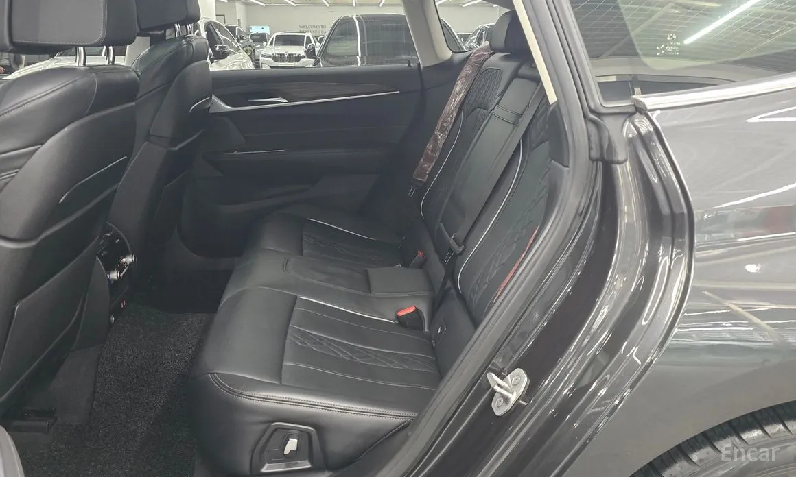 Фото 14 - BMW Gran Turismo