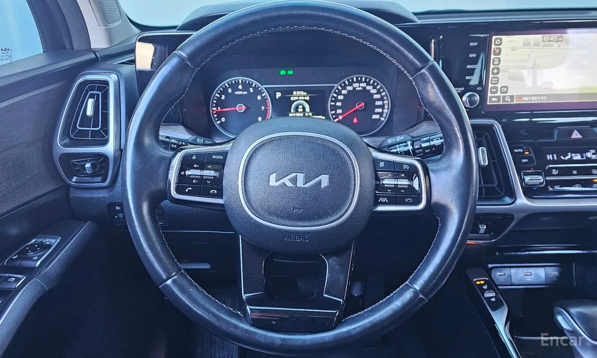 Фото 13 - Kia Sorento