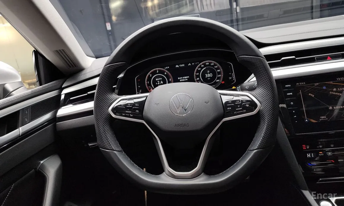 Photo 13 - Volkswagen Arteon