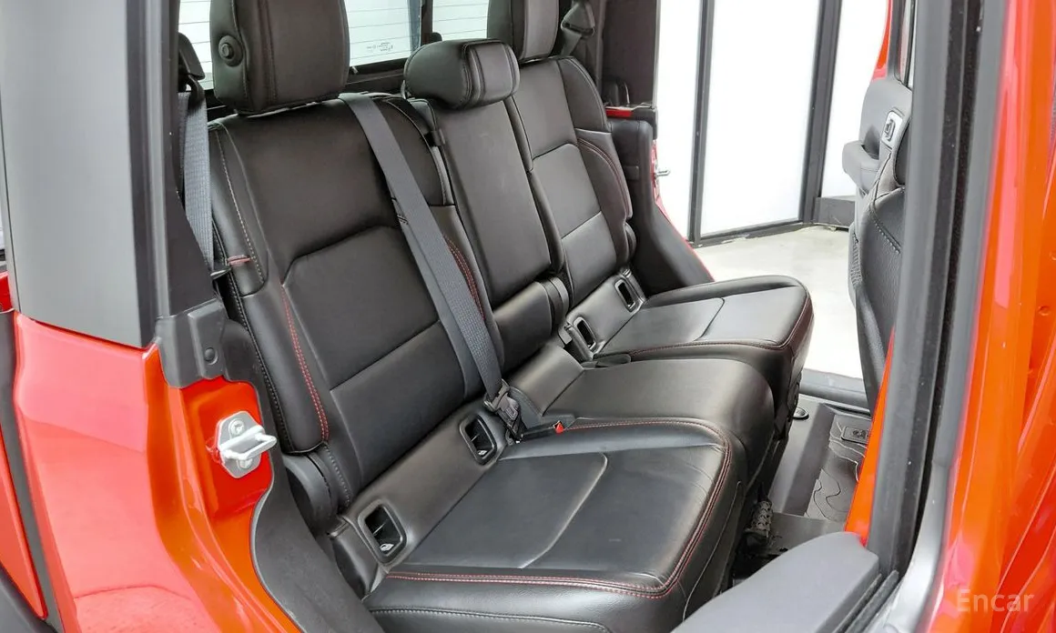 Фото 13 - Jeep Gladiator