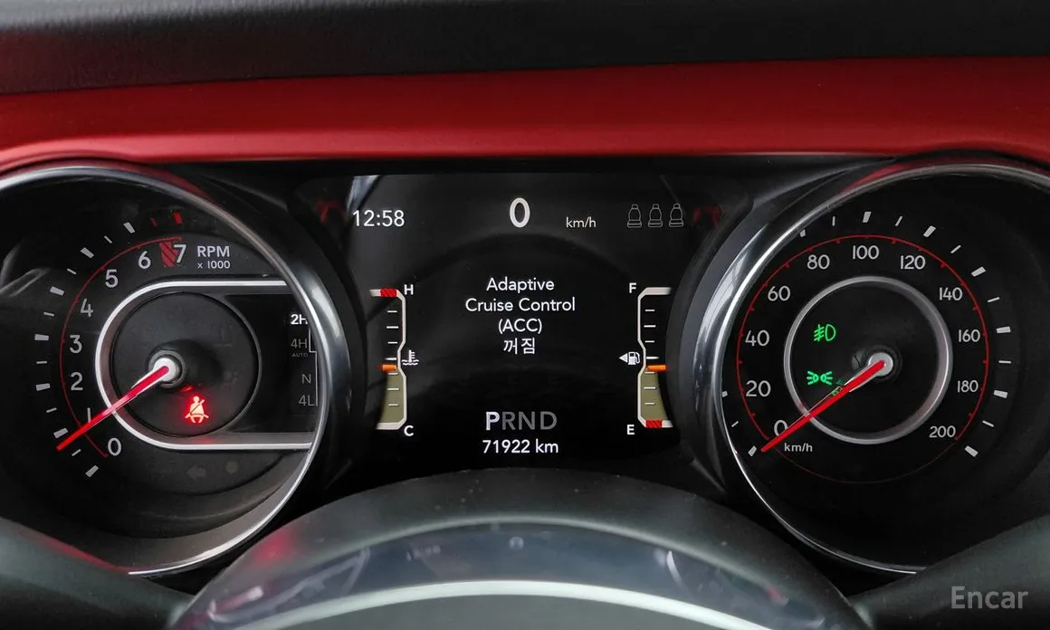 Фото 8 - Jeep Gladiator