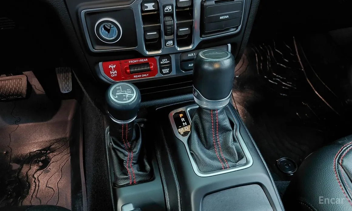 Фото 9 - Jeep Gladiator